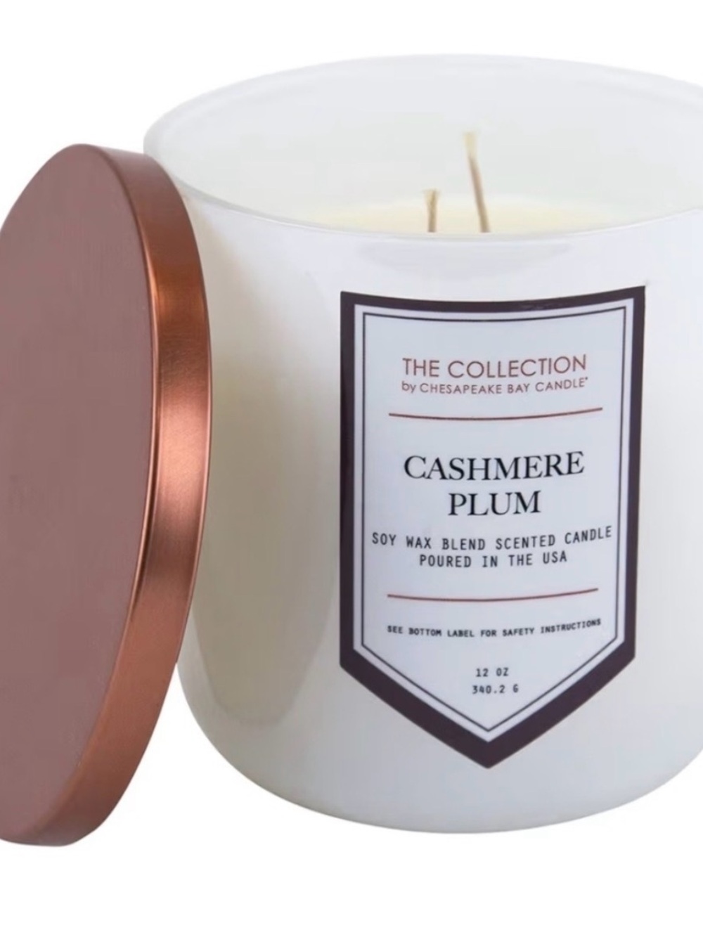 Chesapeake Bay Candle “Cashmere Plum” Soy Wax Blend Candle - Picture 2 of 3